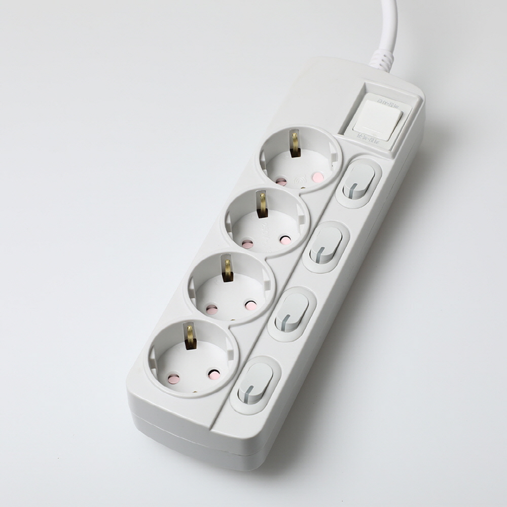 4구 개별스위치멀티탭 고출력멀티탭 국산 개별접지 콘센트 1.5m