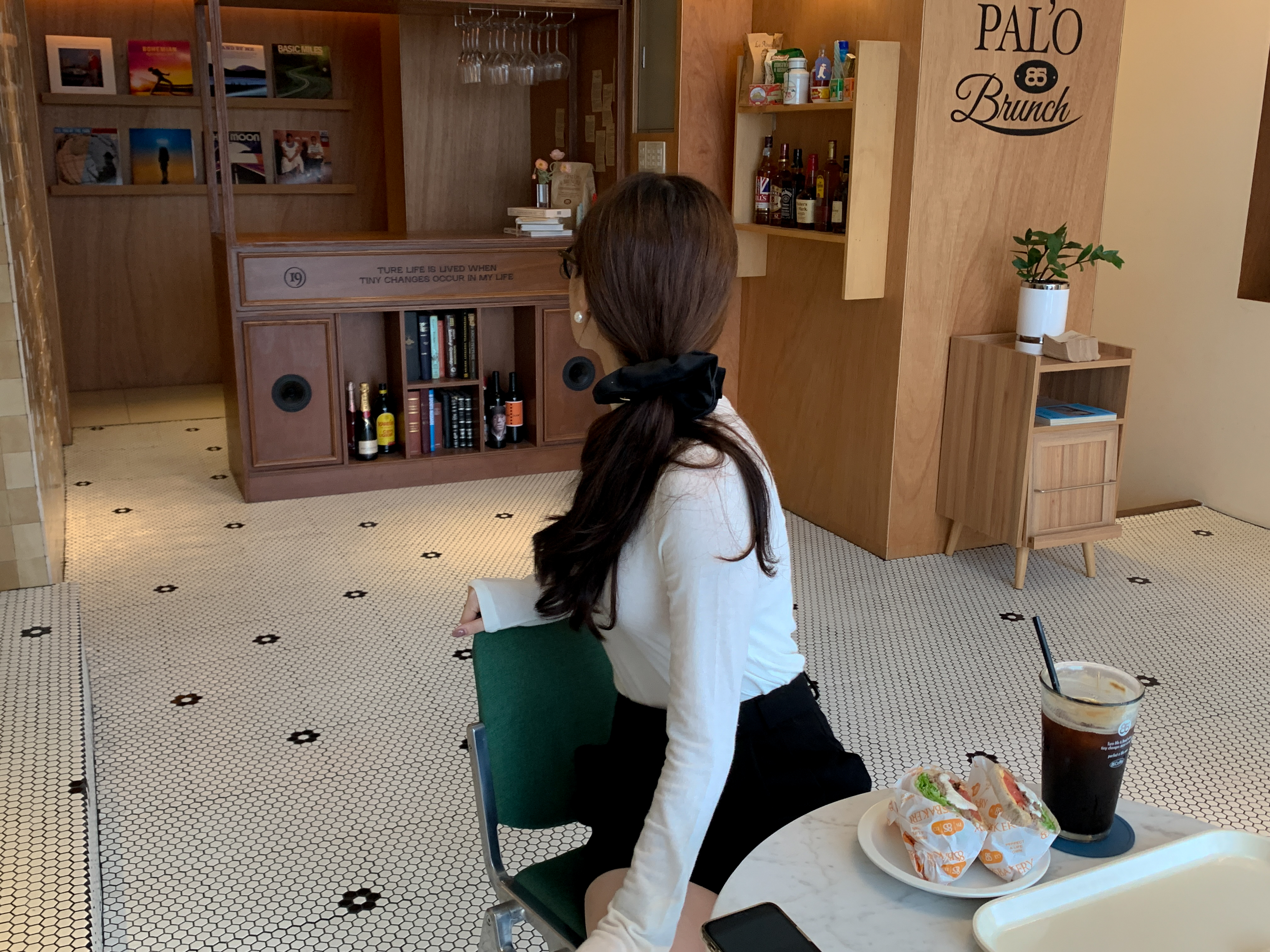 💕URBANE MADE💕 벨벳 곱창밴드 헤어 스크런치 머리끈 헤어슈슈 (당일출고 4c) 상세 이미지 340