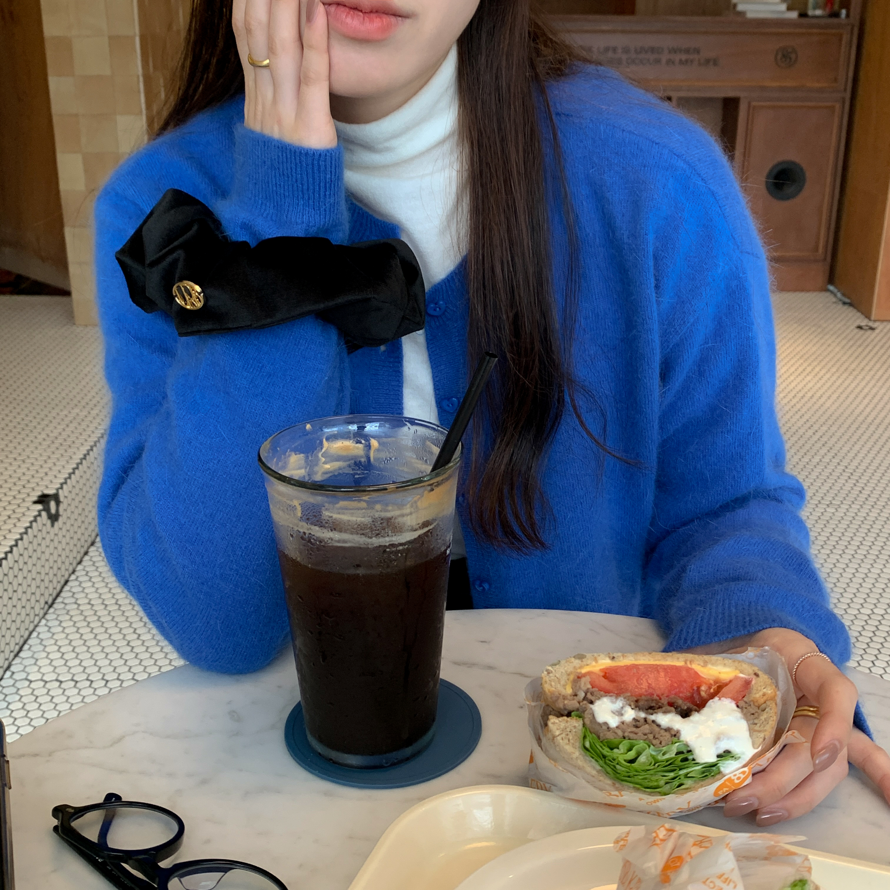💕URBANE MADE💕 벨벳 곱창밴드 헤어 스크런치 머리끈 헤어슈슈 (당일출고 4c) 상세 이미지 343