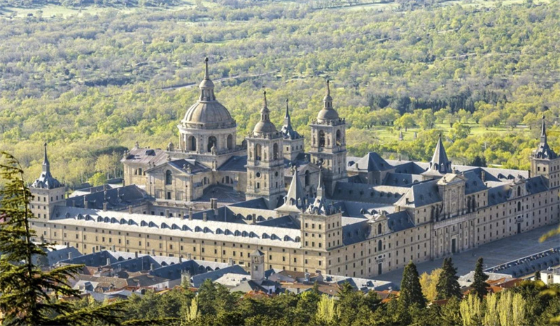 스페인 마드리드 공항 MAD 마드리드 시내 왕복 공항 환승 차량 이미지 3