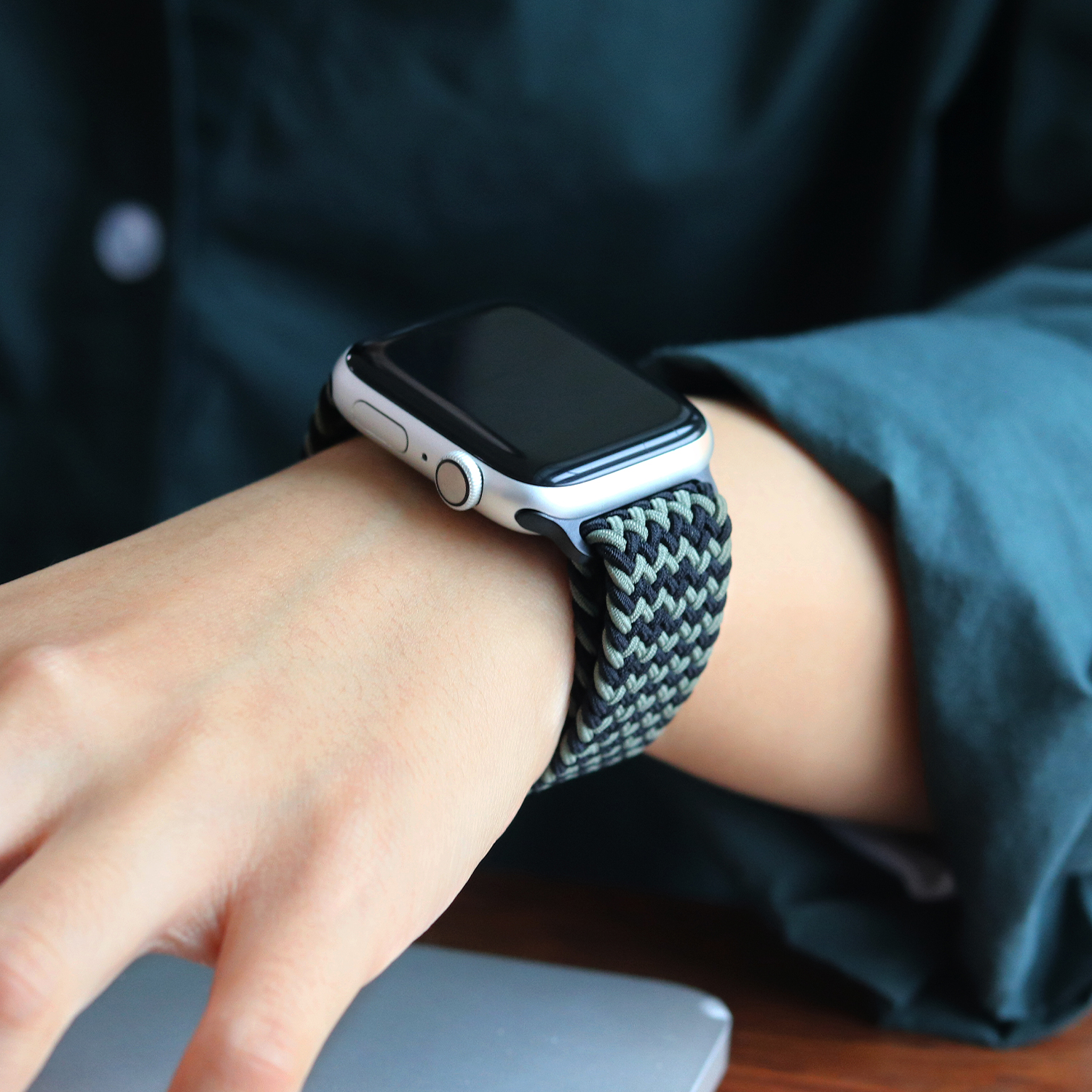 애플워치 스트랩 루프 밴드 자석 마그넷 버클 울트라 10 9 8 7 SE 2 호환