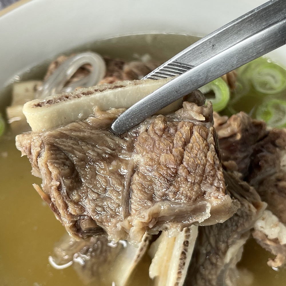 궁중식품 소갈비탕 750g x 3봉 고기가득 - 상세 이미지 4