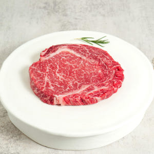 한우 투뿔 꽃등심 갈비살 살치살 안심 채끝 안창살 구이용 스테이크 맛있게 먹은 솔직 후기 - 상품 이미지 4