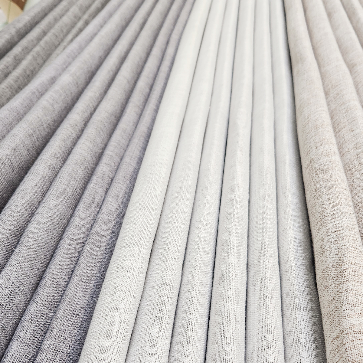 아르일랑 겉커튼 아일렛 타입 100% 맞춤제작 완벽암막 일상암막 데일리 1cm 하늘하늘바라봄