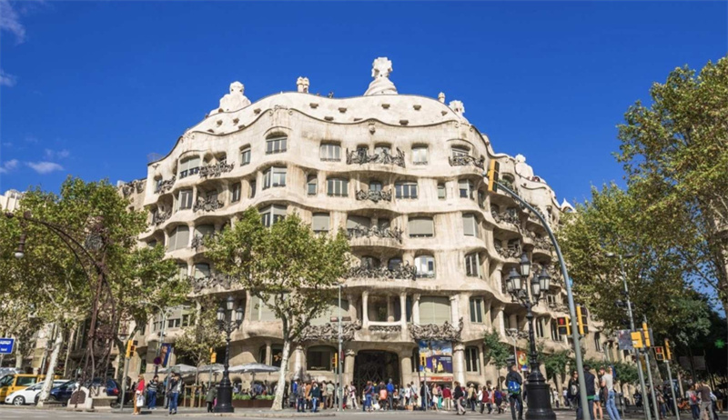 스페인 바르셀로나 공항 BCN과 바르셀로나 시내 간 왕복   공항 환승 차량 이미지 3
