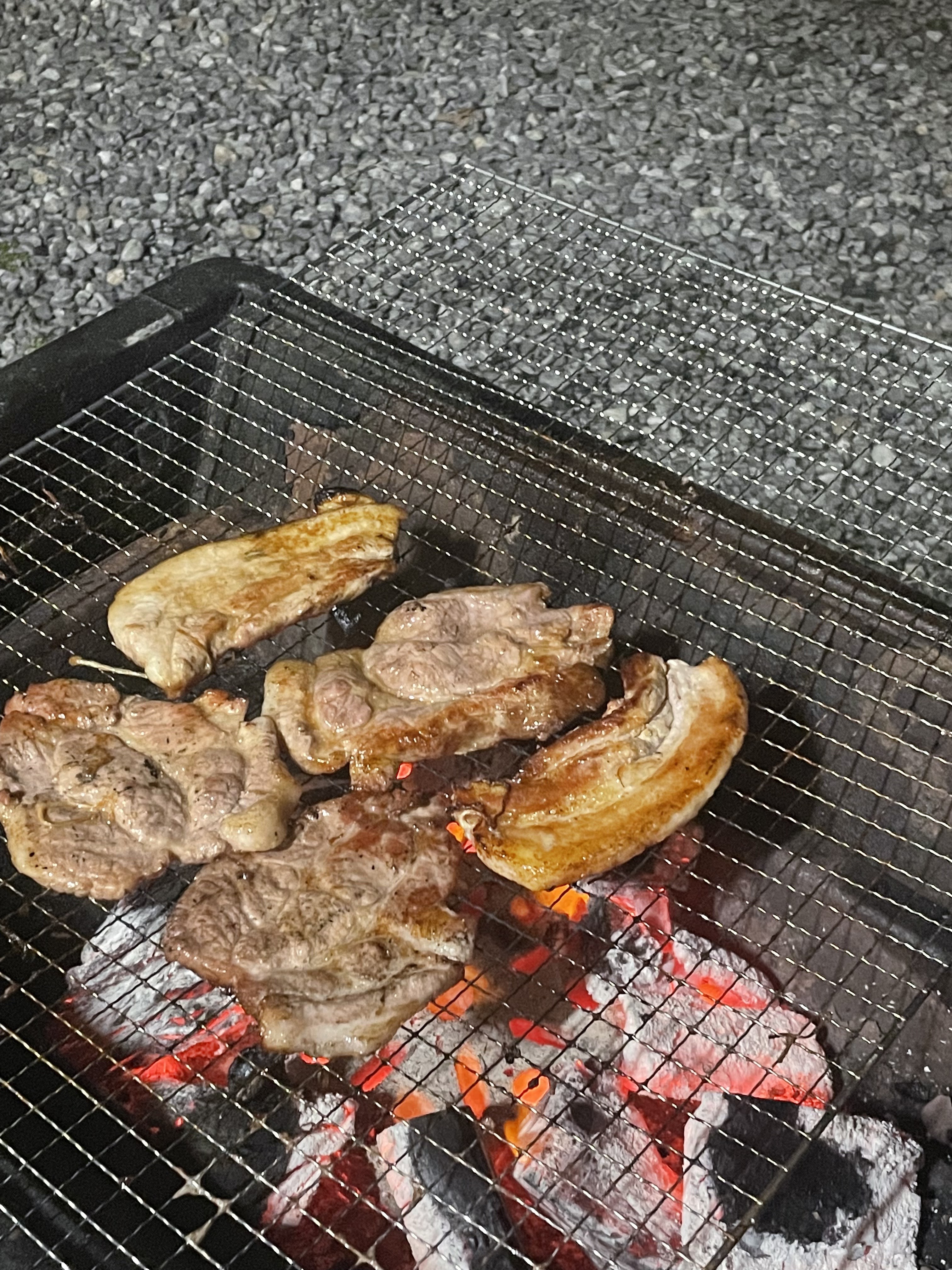 국내산돼지고기 냉장 한돈 삼겹살 (구이용,수육용,숯불용) 400g 이미지 6