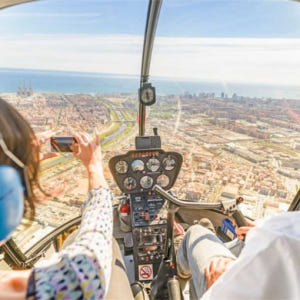 스페인 바르셀로나  구시가지 워킹 투어  헬리콥터 비행 및 워터프론트 세... 솔직 후기 | 실사용자 리뷰 분석 - 상품 이미지 2