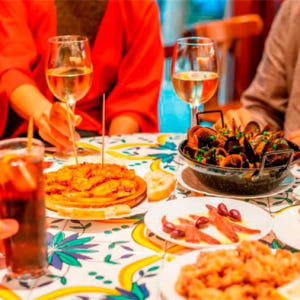 스페인 바르셀로나 El Born의 올드 타운 워킹 투어 플라멩코 쇼  타... 솔직 후기 | 실사용자 리뷰 분석 - 상품 이미지 1