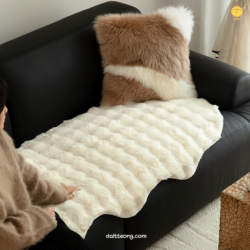 달떵 겨울 극세사 크림 털 퍼 쇼파 패드 매트 러그 밍크 덮개 깔개 3인 4인90x160