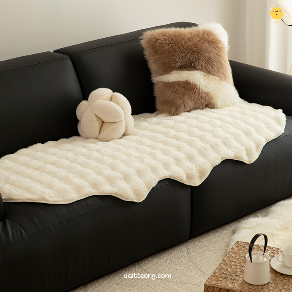 달떵 겨울 극세사 크림 털 퍼 쇼파 패드 매트 러그 밍크 덮개 깔개 3인 4인90x160