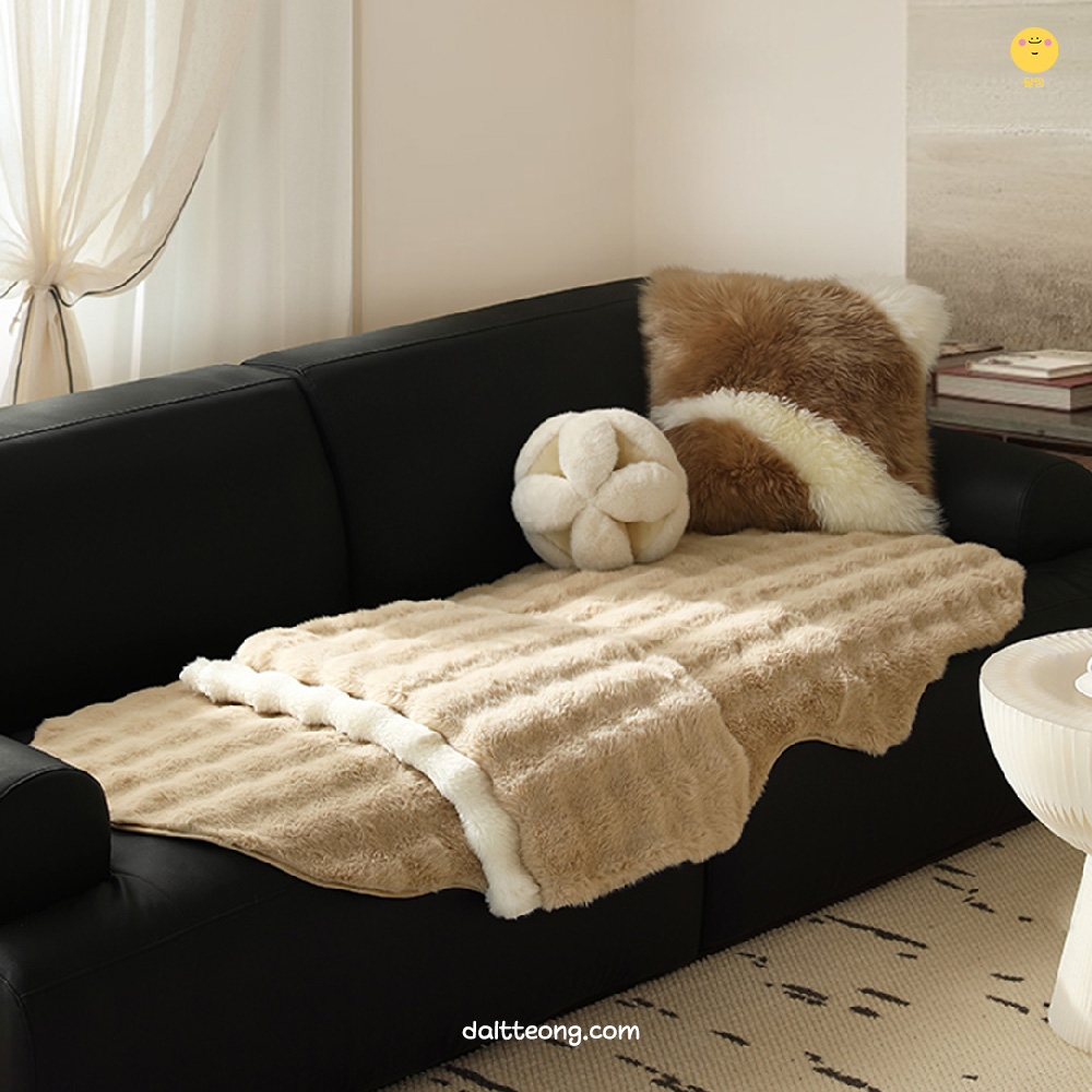달떵 겨울 극세사 크림 털 퍼 쇼파 패드 매트 러그 밍크 덮개 깔개 3인 4인90x160