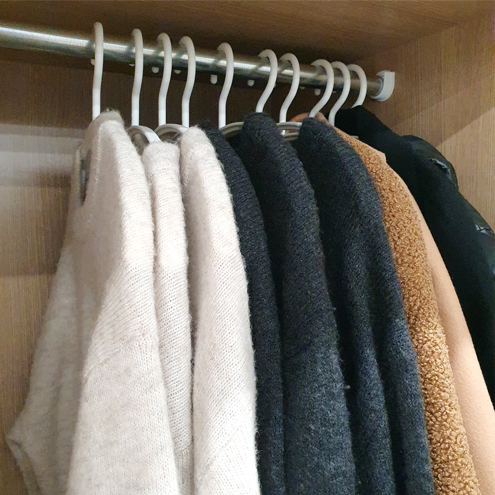 플라스틱 어깨뿔방지 논슬립 옷걸이 티셔츠 니트 옷걸이