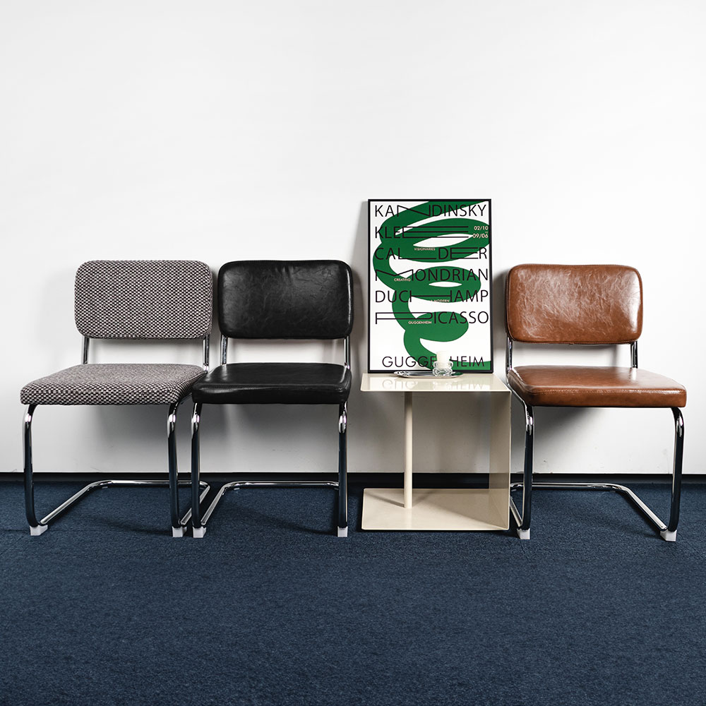 가죽의자 미드센추리 인테리어 철제 의자 캔틸레버 세스카 체어