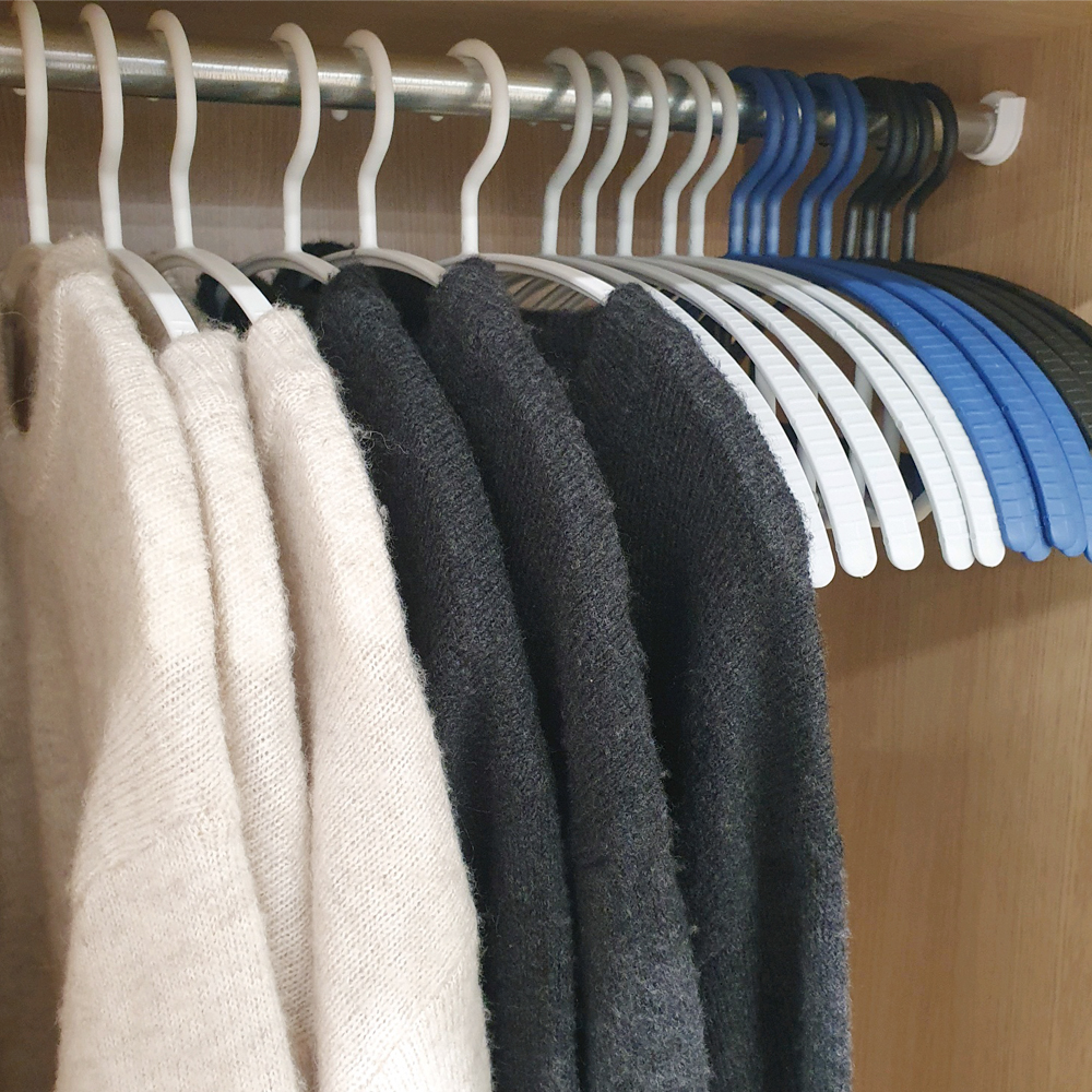 플라스틱 어깨뿔방지 논슬립 옷걸이 티셔츠 니트 옷걸이