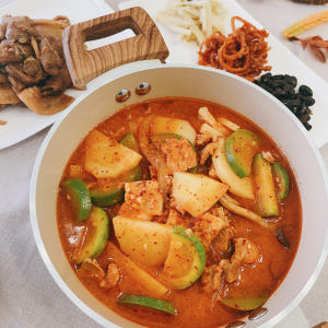 연이집밥 가정식 국 밀키트 7종 고추장찌개 소고기무국 된장찌개 미역국 육... 맛있게 먹은 솔직 후기 - 상품 이미지 1