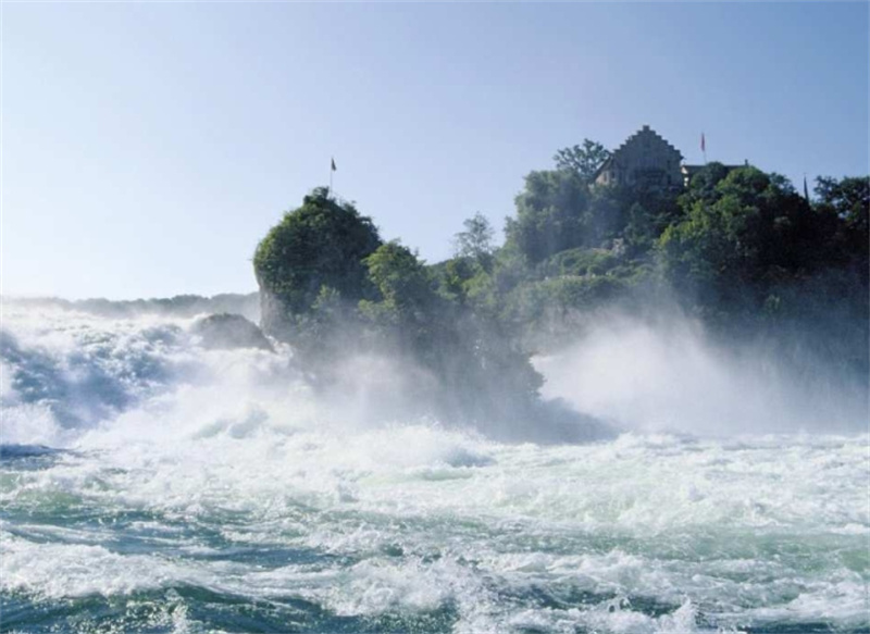 스위스 취리히 출발 스위스 반나절 투어: 라인 폭포와 슈타인 이미지 3