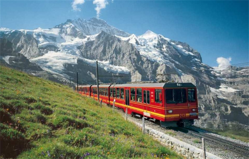 스위스 융프라우요흐 일일 투어 | 융프라우요흐&산악열차 | 취리히, 루체른, 인터라켄 출발 이미지 3