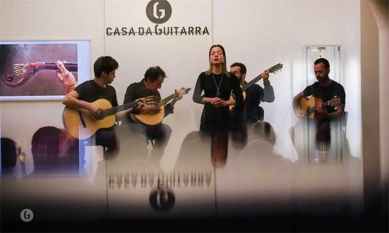 포르투갈 리스본 카사 다 기타라 포르투 파두 쇼 이미지 2