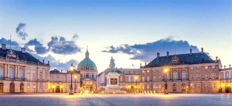 덴마크 | 코펜하겐 공항 CPH에서 코펜하겐 시내까지 전용 차량 픽업 중... 솔직 후기 | 실사용자 리뷰 분석 - 대표 이미지