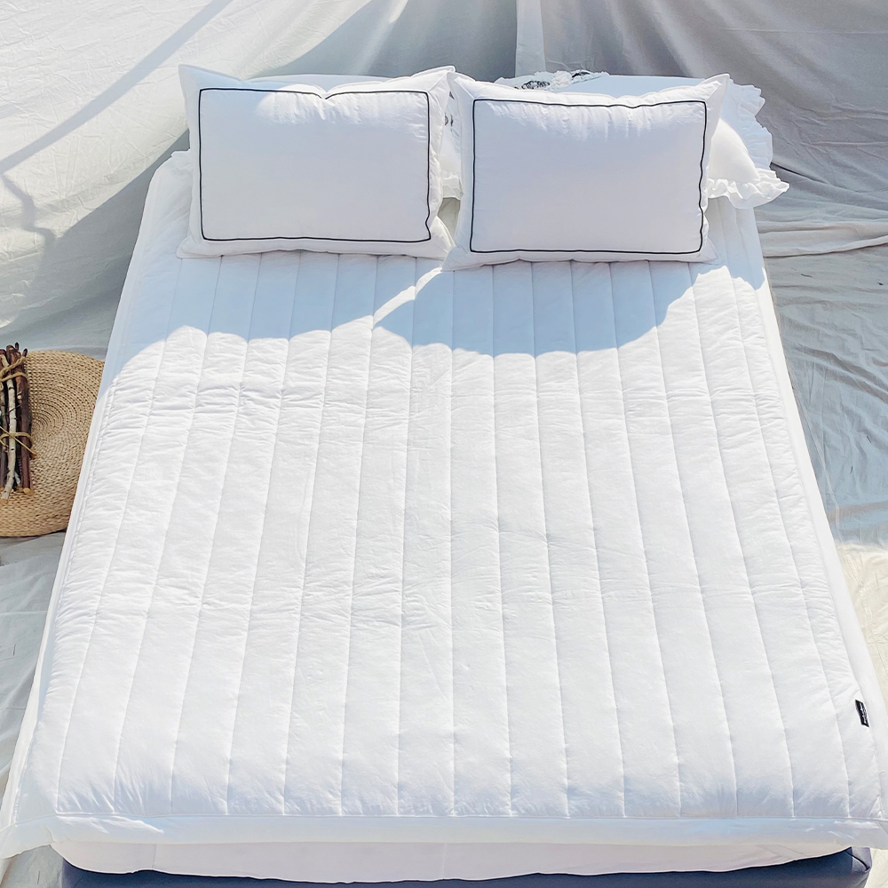 쿠에뜨 호텔 이불패드 호텔식 사계절 광폭 논슬립 고정밴드 침대패드