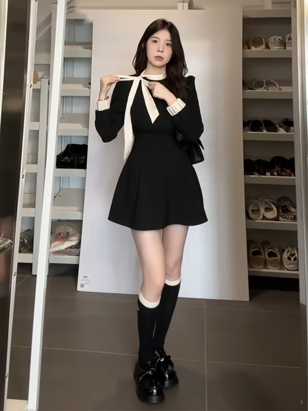 결혼식하객룩 상견례 가을 며느리 스타일 복장 오피스룩 데이트룩 원피스 예식장 코디 돌잔치 - 상세 이미지 2