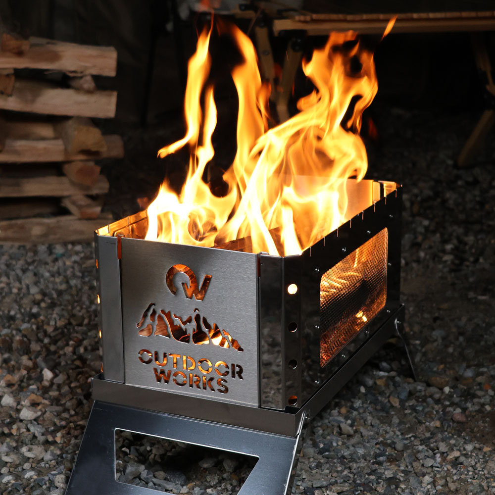 아웃도어웍스 캠핑화로대 접이식 미니 바비큐그릴