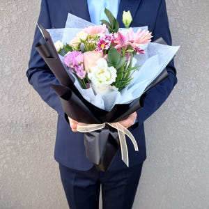 유스풀몰 프로포즈 여자 꽃다발 생화 졸업 꽃 택배 꽃배달 싼곳 솔직 후기 | 실사용자 리뷰 분석 - 상품 이미지 2