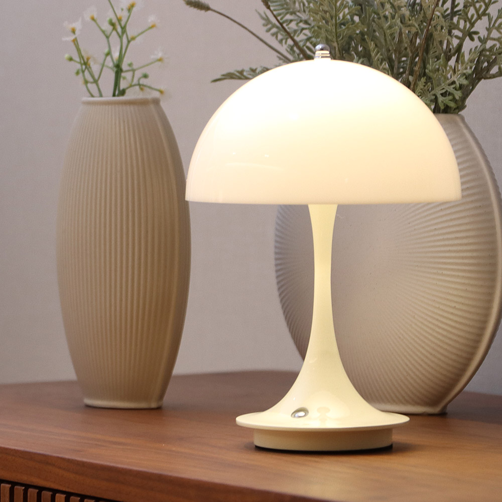 LED스탠드 트루몬 삼색변환 2W 골드 독서등 책상 조명 거실등 무드등