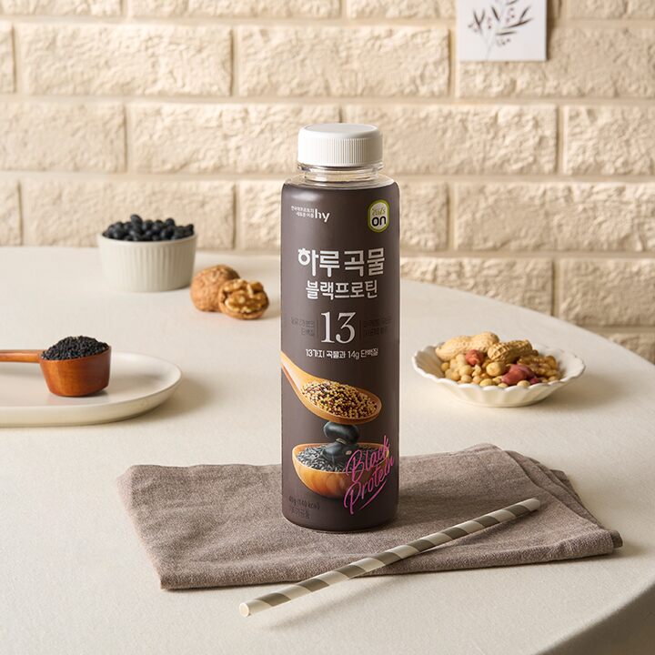 잇츠온 하루곡물 블랙프로틴 40gx10개 - 메인 이미지