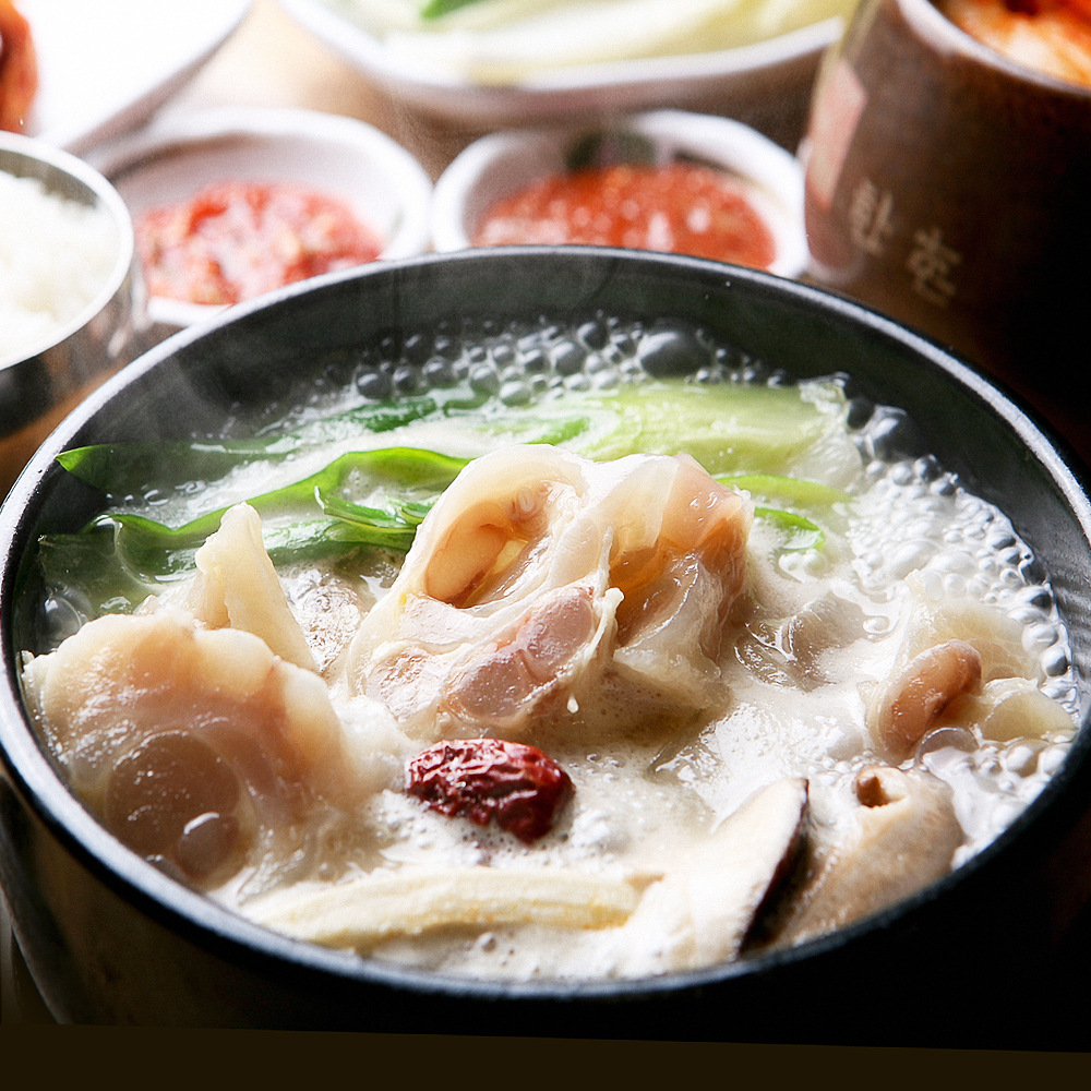 태백 설렁탕 맛집 푸짐한 가마솥 도가니탕 스지 900g 3인분 대용량 - 상품 이미지