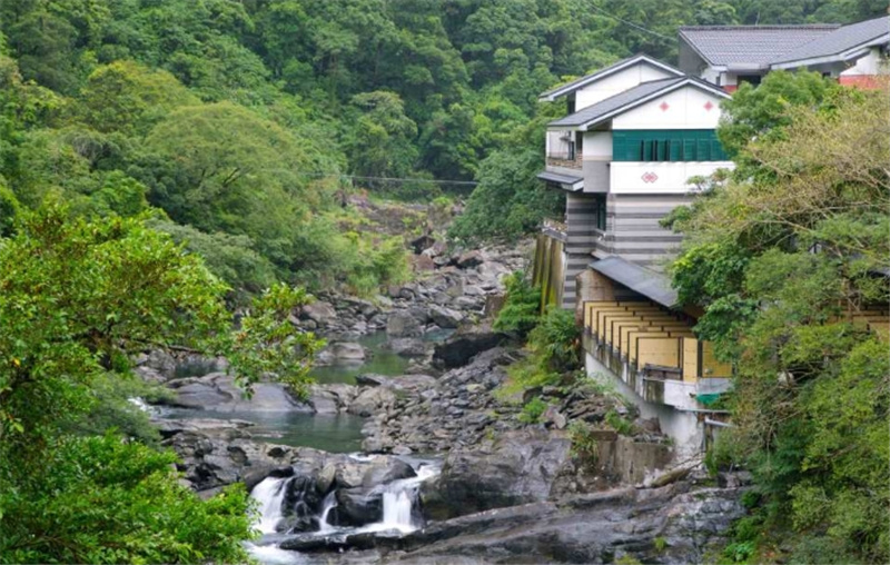대만  신베이 우라이｜우라이 유명 온천 리조트｜온천・대중 수영장 입욕권｜... 솔직 후기 | 실사용자 리뷰 분석 - 대표 이미지