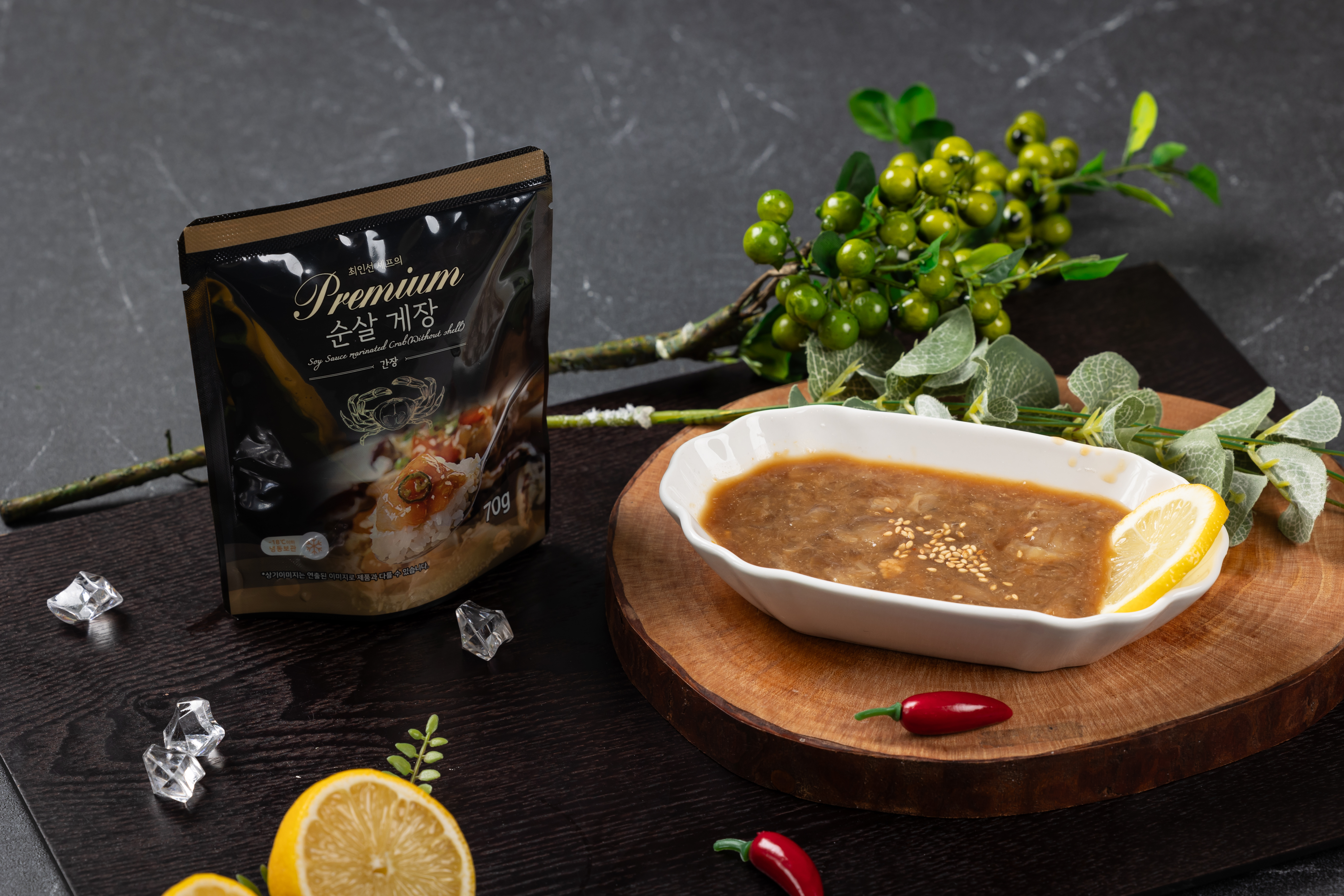 최인선 셰프의 프리미엄 순살게장 간장70g 양념70g - 상품 이미지