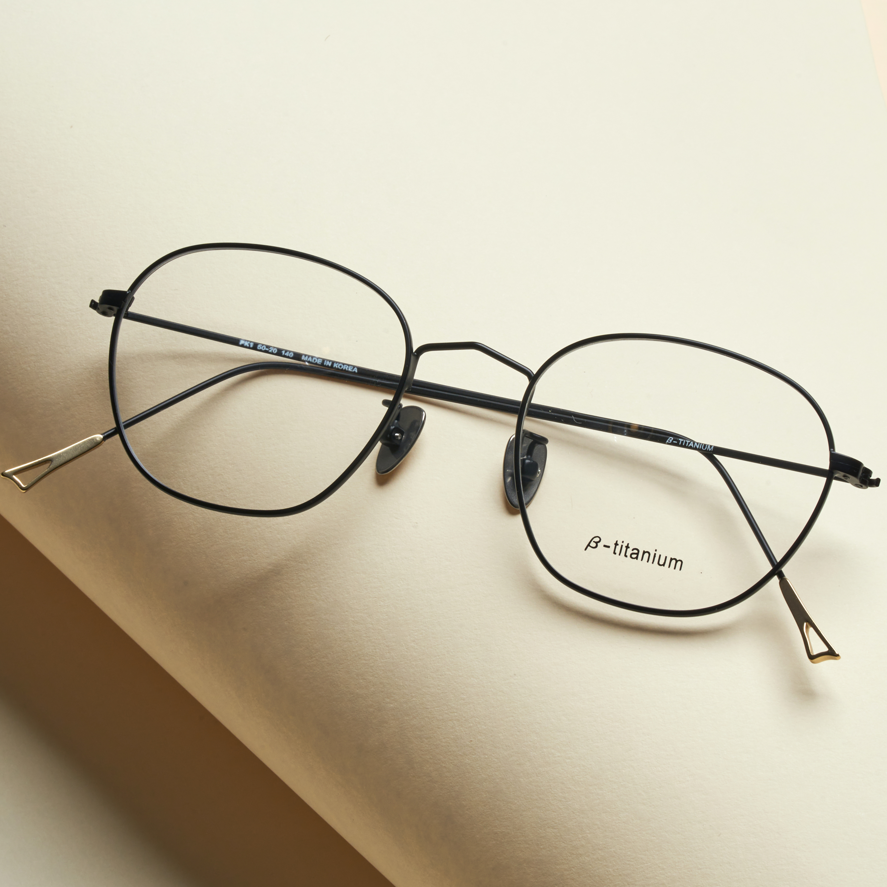 빈티지 엔틱골드 가벼운 티타늄 안경테 은테 남자 여자 블루라이트 차단 안경