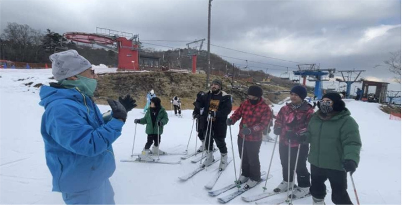 일본  후지산 스키 │ 스노파크 예티 스키장 · 스키 강습 1일 투어 (도쿄 출발) 이미지 4