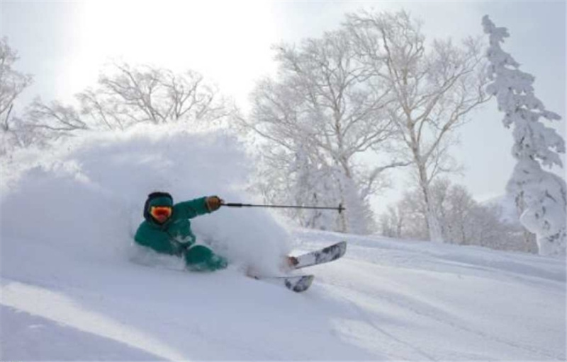일본  키로로 스노우 월드 스키 체험 | 홋카이도 이미지 2