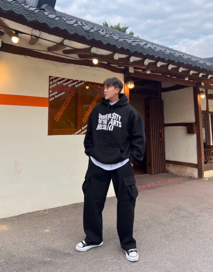 C81B5B9C-DFCA-4E9B-9435-469C5118F517