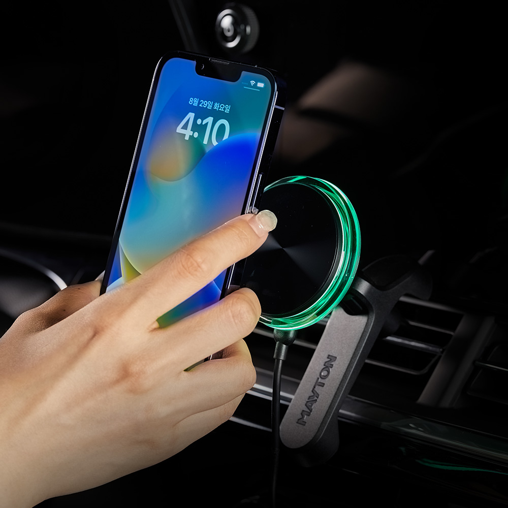 메이튼 맥세이프 차량용 핸드폰 거치대 고속 무선 충전 아이폰 자석 고충 i
