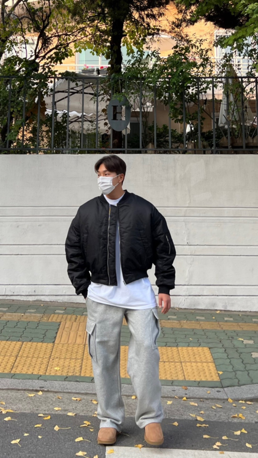 8CEB66DE-66E1-42DB-8A20-7E4A506FF078