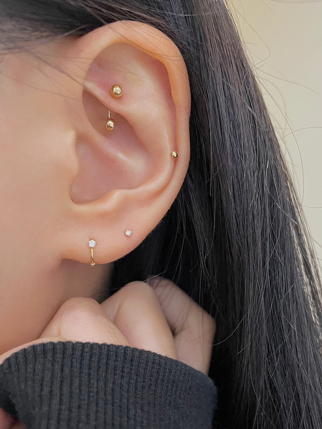 14k 초미니 큐빅 원터치 링 귀걸이 - 상세 이미지 4