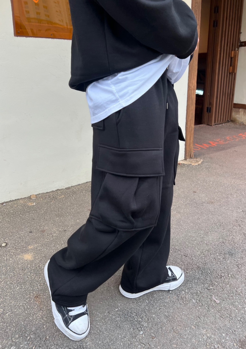 A0A88532-1E98-48DC-A5B2-DA5091EB28D2