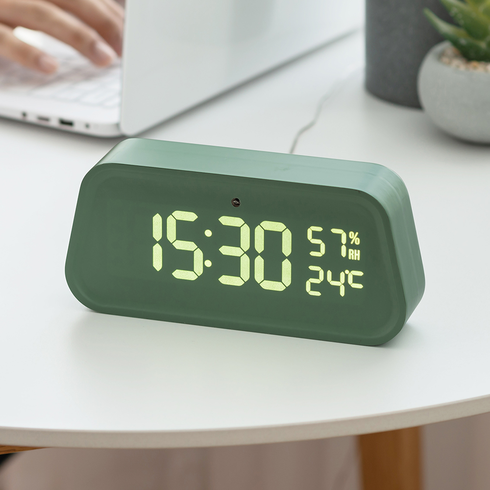 플라이토 와이파이 인테리어 LED 탁상시계 전자 디지털 알람 우드 온습도 무소음 헤이비