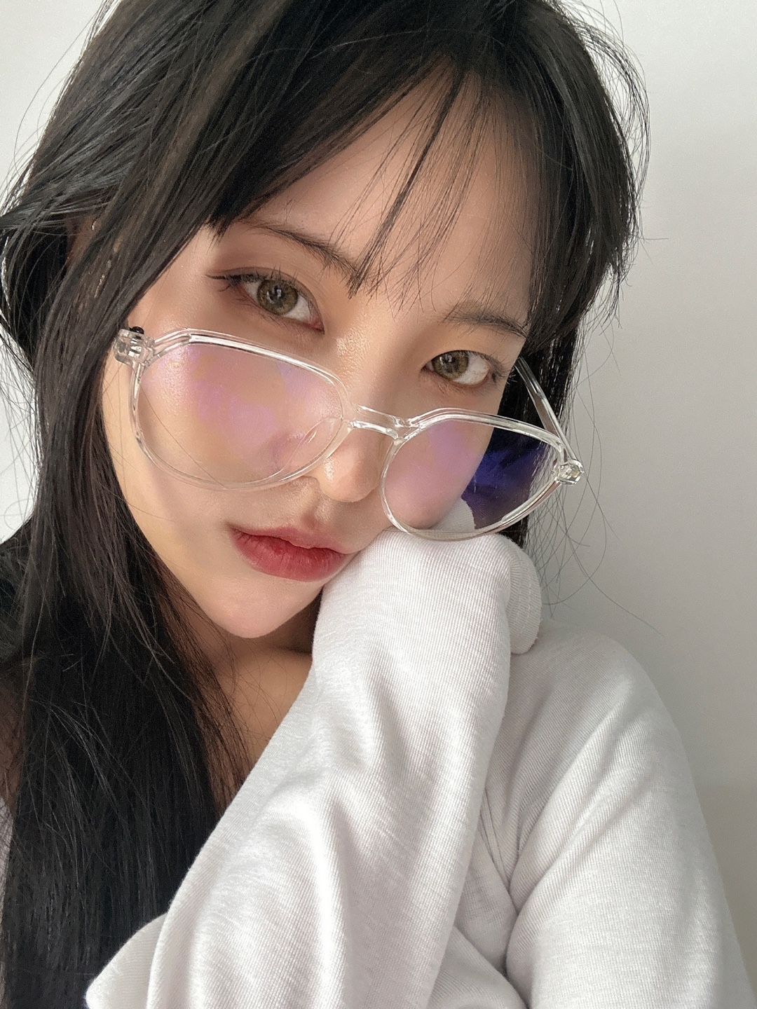 투명뿔테안경 오버사이즈 가벼운 안경테 이미지 7