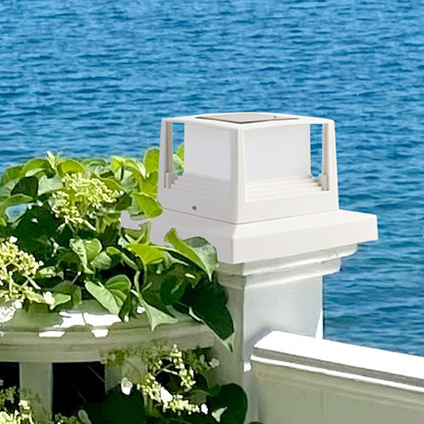 태양광 사각 문주등 휀스등 태양열 LED 카페 테라스 데크 난간 조명 방부목 기둥 스퀘어