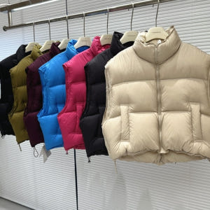 크롭 패딩조끼 베스트 숏 7color 착용 후기 | 사이즈/핏 총정리 - 상품 이미지 1