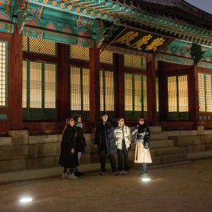 서울 밤에 즐기는 궁전, 사찰, 시장 미식가 가이드 투어 솔직 후기 | 실사용자 리뷰 분석 - 상품 이미지 1