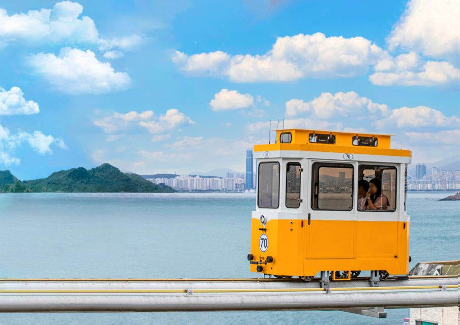 뜨거운청춘 부산: 스카이캡슐과 함께하는 해안 불가사의 & 문화 보석 투어 - 최저가 105,000원
