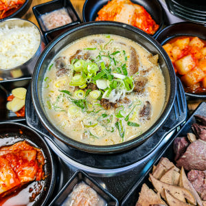 모두의국밥 머릿고기슬라이스 2kg 삶은돼지머리고기 순대국밥재료 업소용 도... 맛있게 먹은 솔직 후기 - 상품 이미지 3