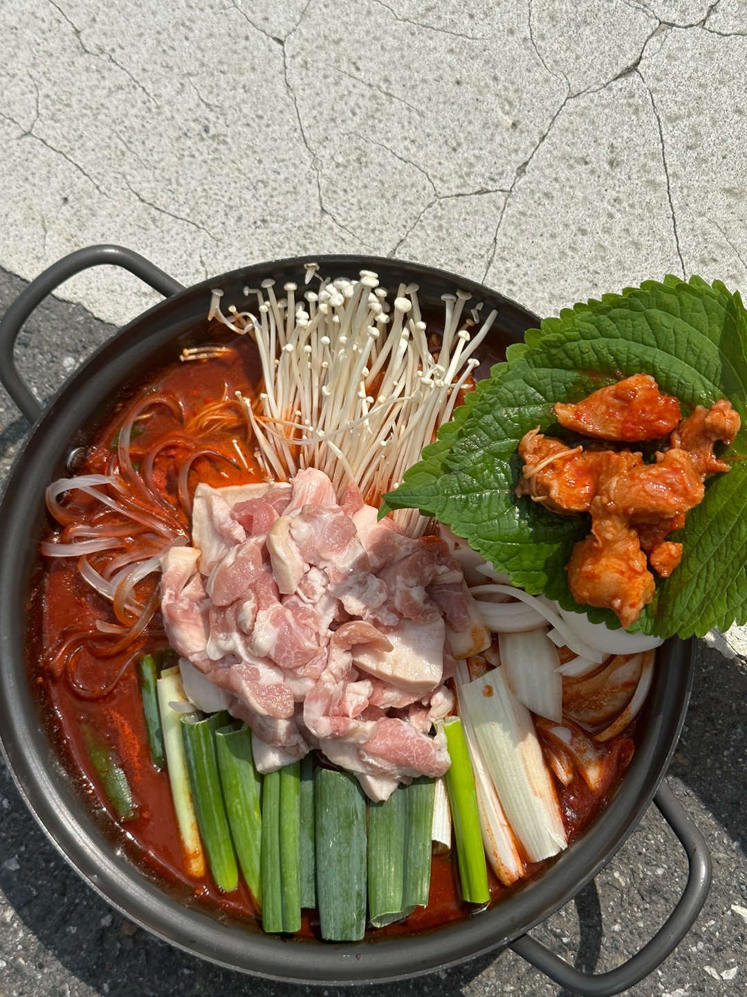 모두의국밥 왕덜미살 2kg 돼지고기김해뒷고기 돈두부산물 삶은머릿고기 볼살 항정살 순대국재료 - 상세 이미지 5