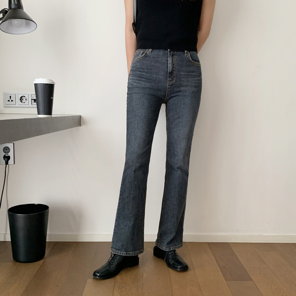 하이웨스트 슬림핏 부츠컷 청바지 세미 와이드 청바지 진청 데님 여성 청바지 진청바지