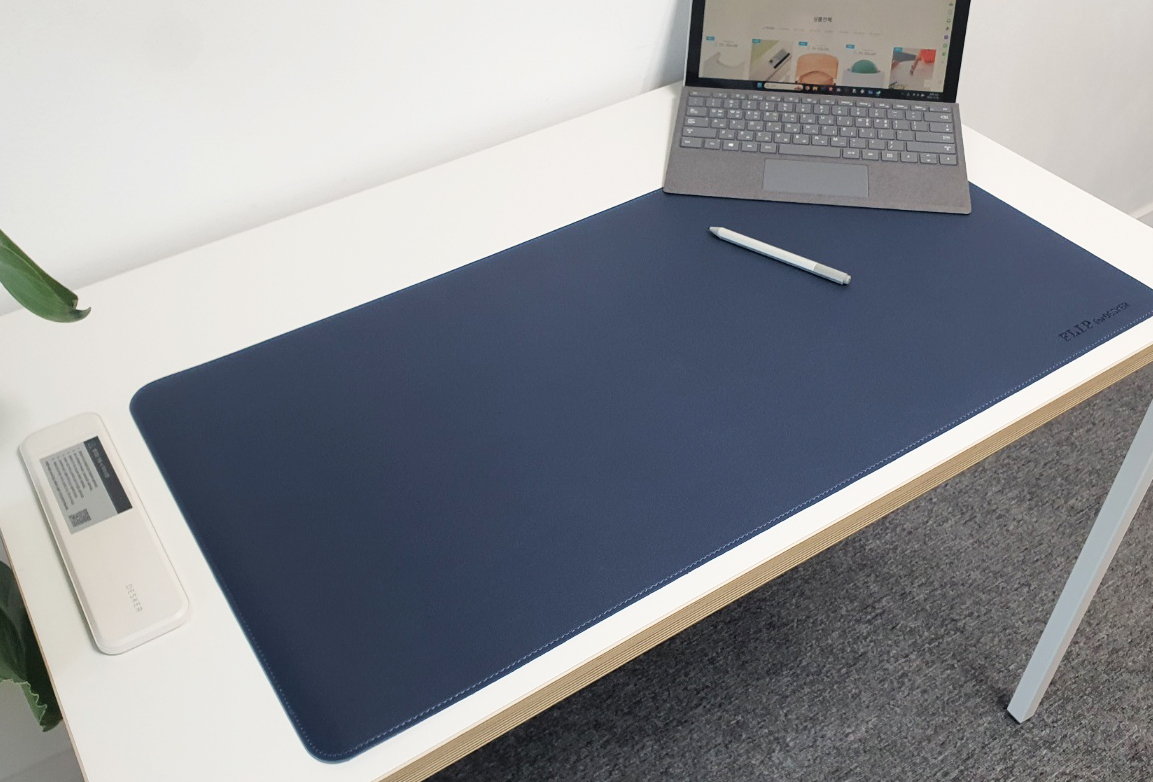 [니스툴그로우 호환 책상매트] 학습전용 국산 PET 책상매트 때가 타지 않아요